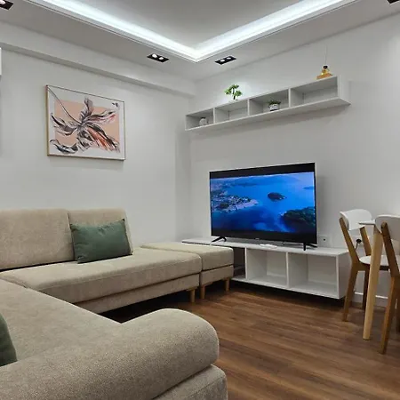 El-xho 2 Апартаменты Тирана