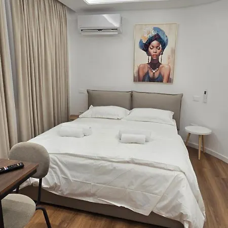 Апартаменты El-xho 2 *