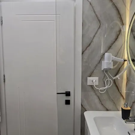 El-xho 2 Апартаменты *